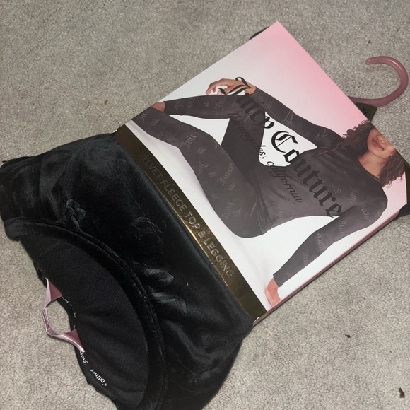 Juicy Couture Pajama Set - Picture 5 of 5